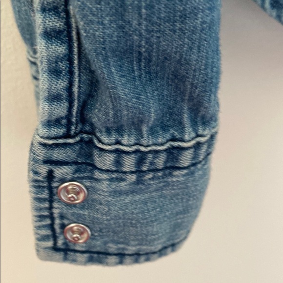 TNA Classic Blue Denim Shirt - Picture 4 of 4